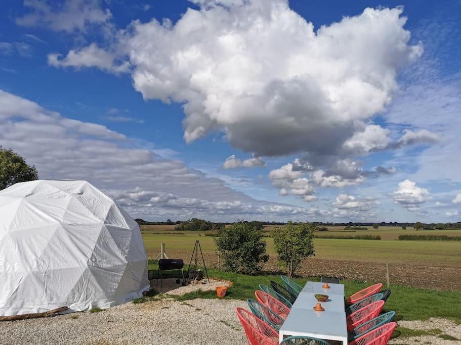 Lincoln Star Dome, Hot Tub, Bbq Apartamento Langworth Exterior foto